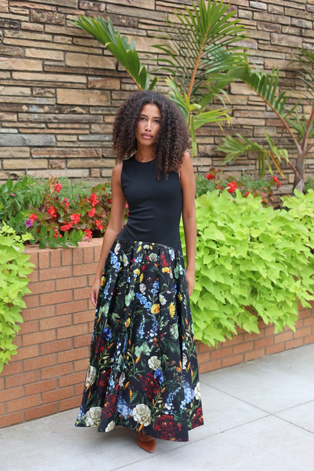 Adley Slvlss Crwnk Drop Waist Midi Dress Alice & Olivia Cedar & Lily Clothier Adley Slvlss Crwnk Drop Waist Midi Dress Alice & Olivia Cedar & Lily Clothier
